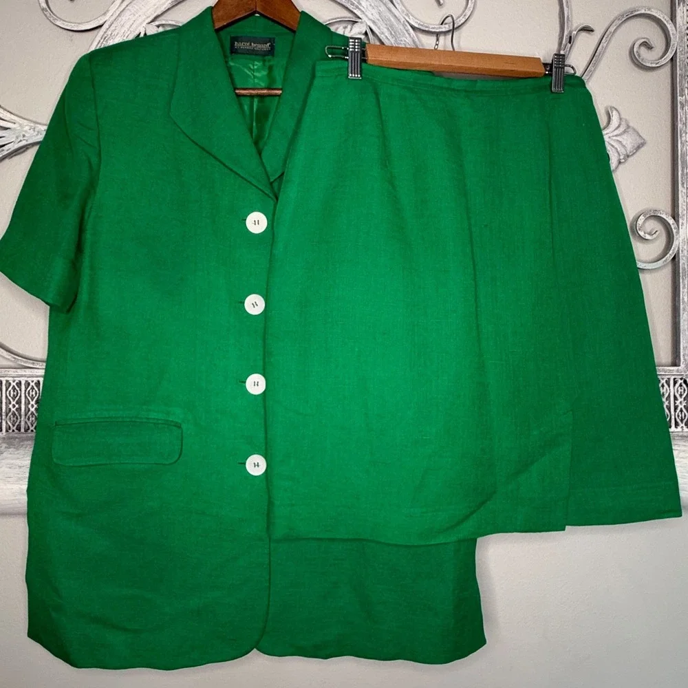 Harve Benard Vintage Green Skirt Suit Set Short‎ Sleeve Blazer Skirt Size 10